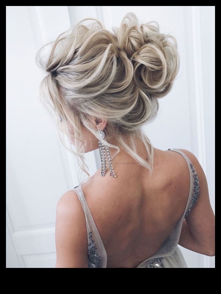 Tangled Up in Blonde: Stăpânirea artei coafurilor dezordonate