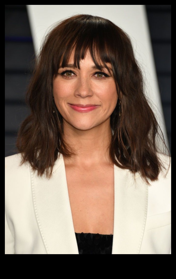 Coafura celebrităților Inspo: ale cui șuvițe brunete întorc capetele?