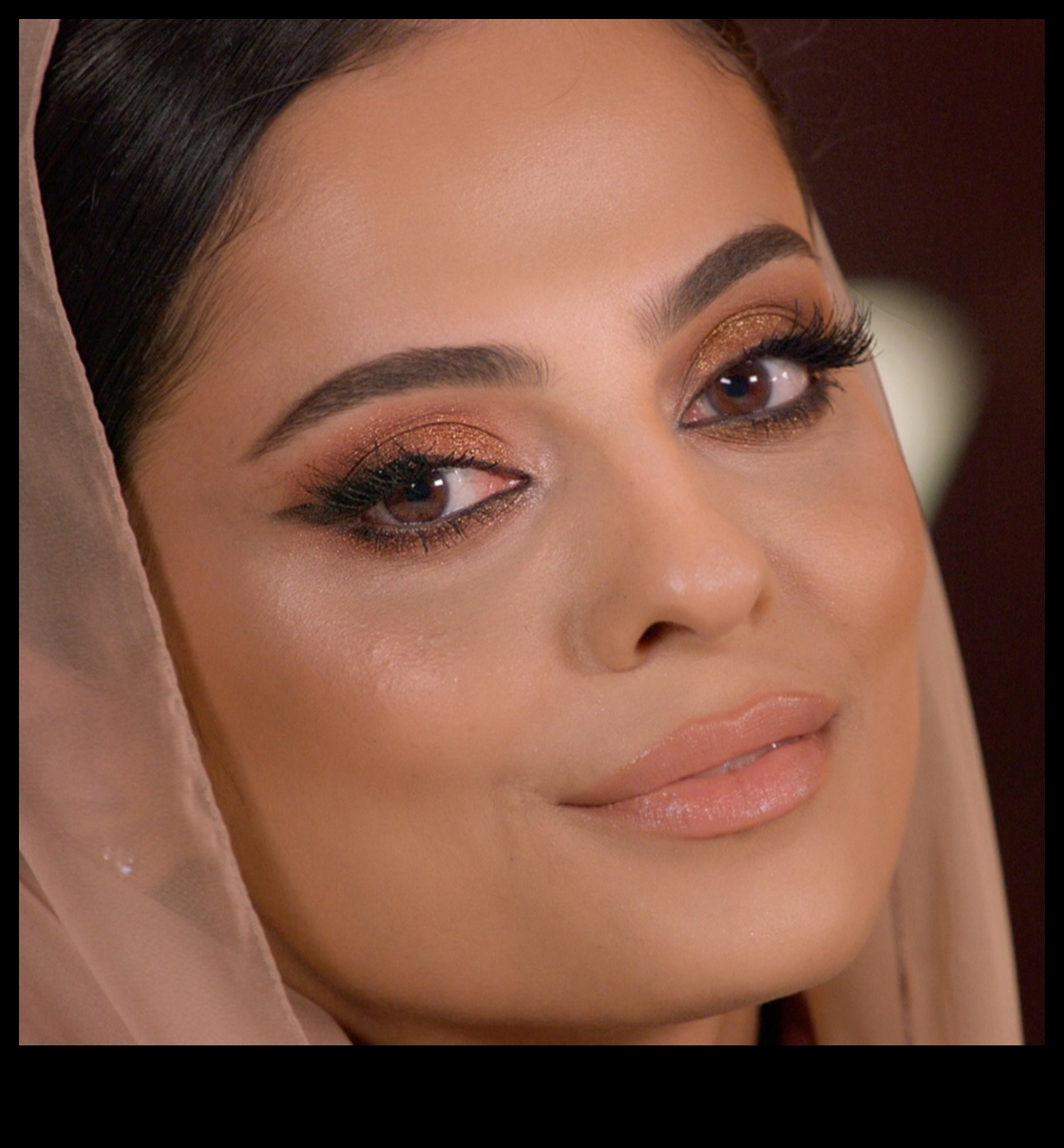 De la zi la noapte: adaptarea stilurilor de bronzare pentru orice ocazie