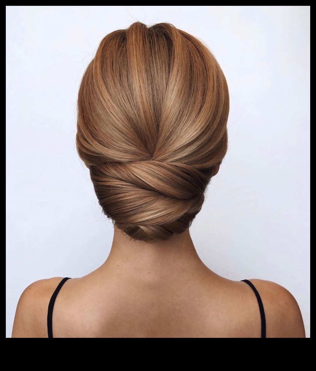 Eleganță clasică Continuare: coafuri lungi testate de timp pentru fiecare ocazie