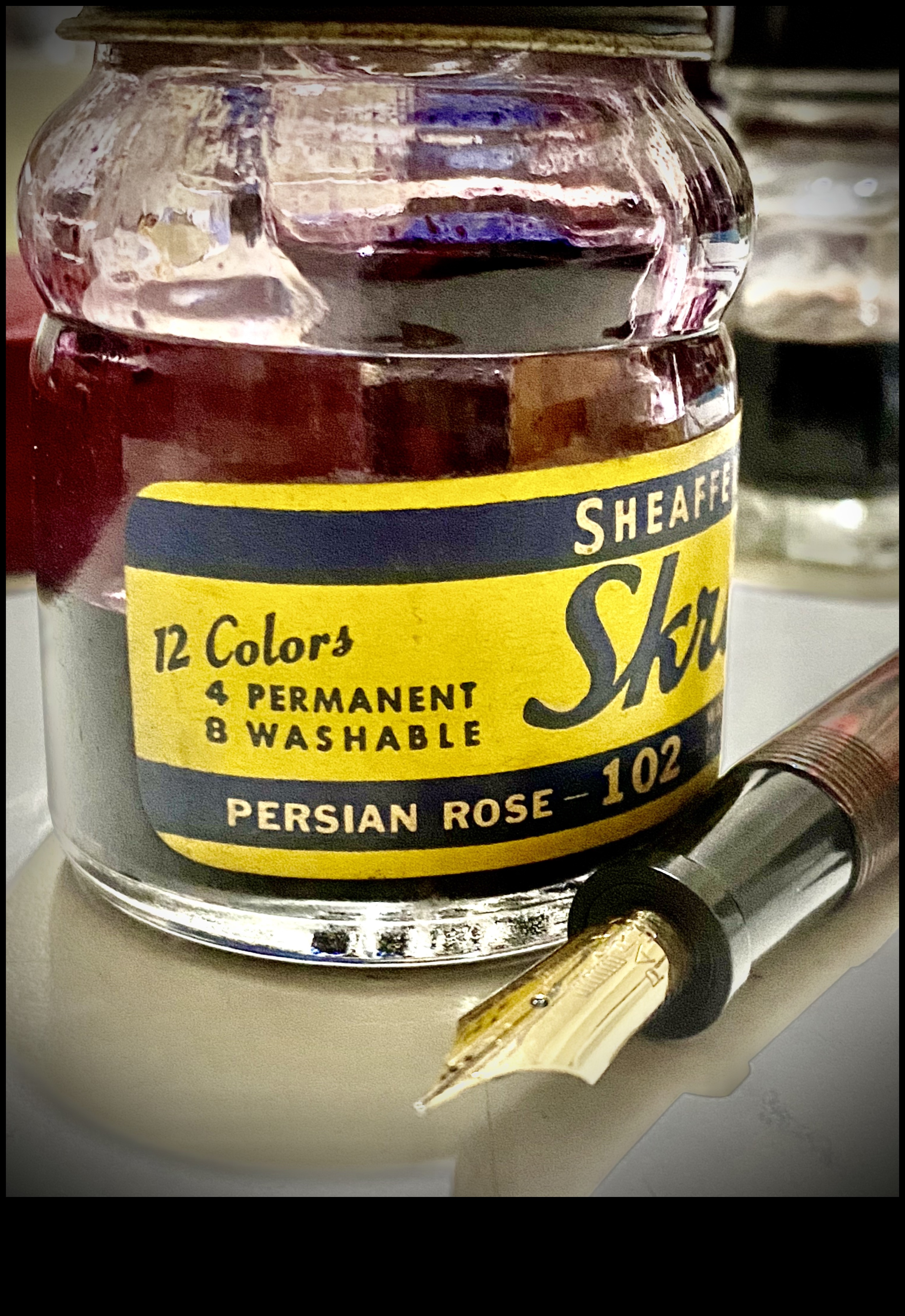 Ink Chronicles: Narațiuni realizate pe spatele tău