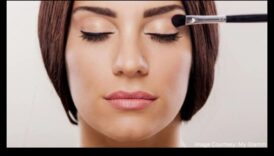 Natural Lash Embrace: Obținerea frumuseții fără efort cu rimel minimalist